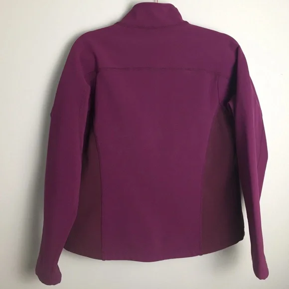 L.L. Bean Raspberry Jacket - Picture 2 of 5